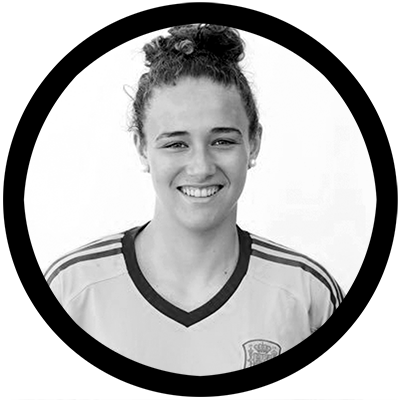 Maria Echezarreta, futbolista española formada en las categorías inferiores del C. D. Femiastur y Real Oviedo Femenino.